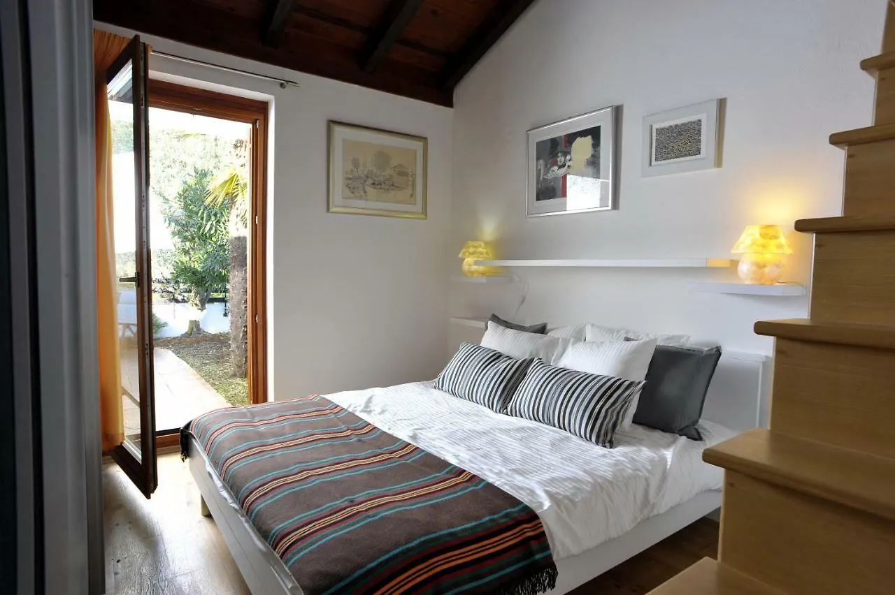 Holiday House Lena Poreč Croácia